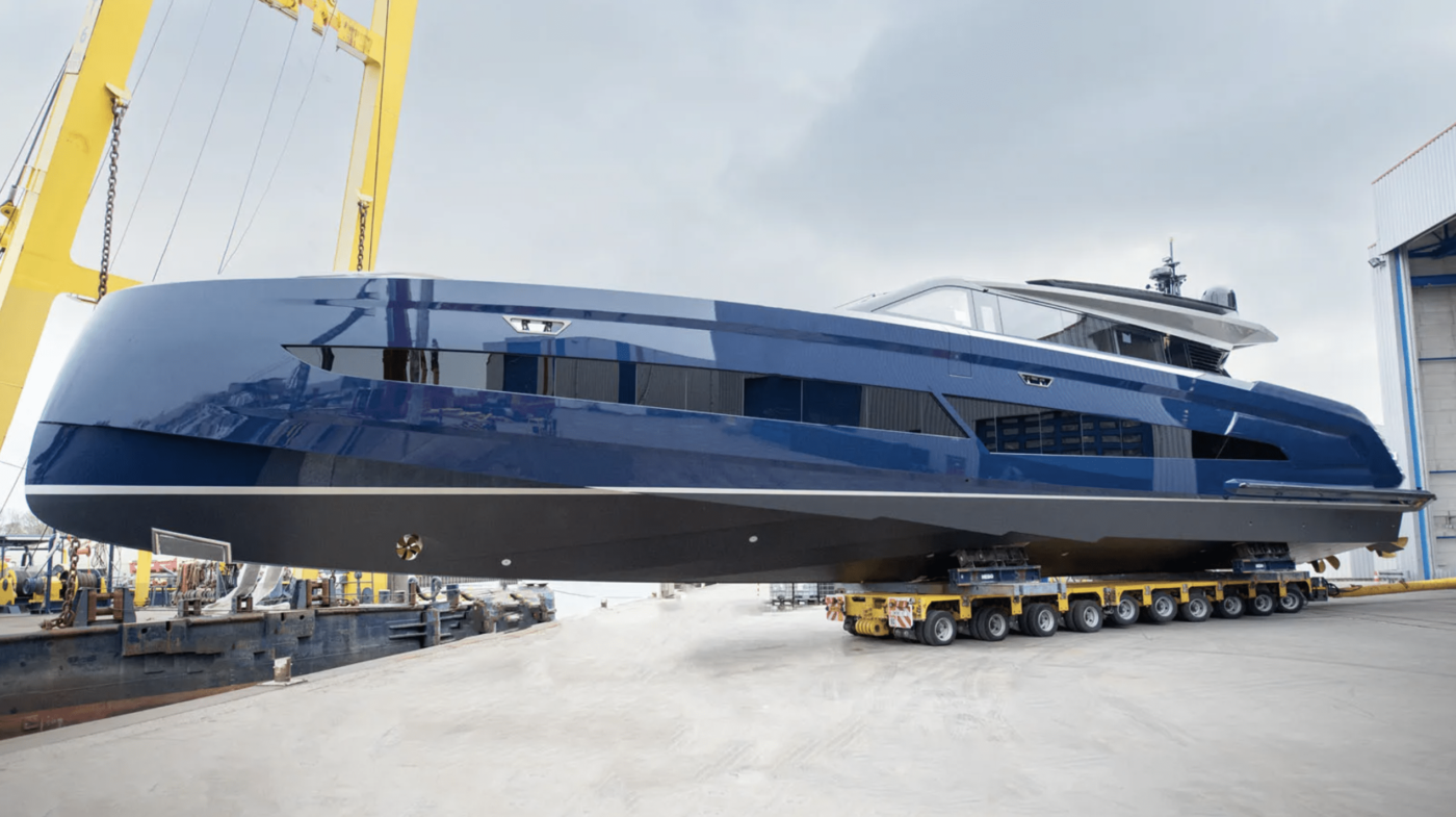 VANQUISH SUPERYACHT VQ115 VANQUISH SUPERYACHT VQ115